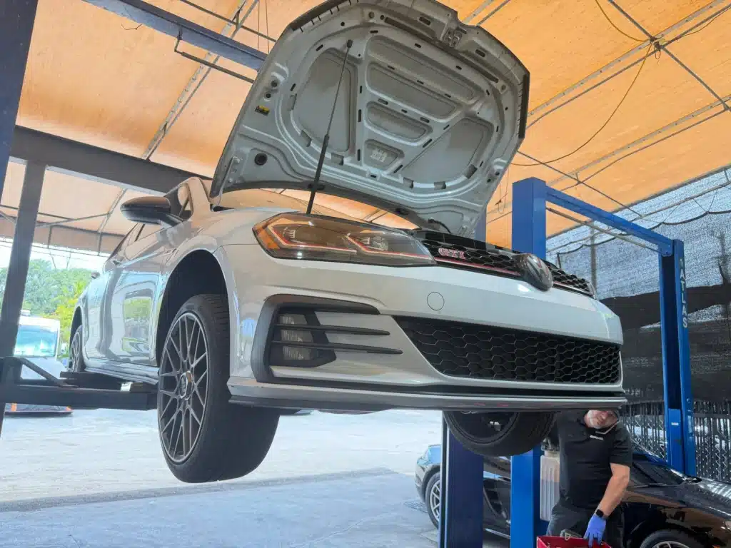 Volkswagen Transmission Problems Symptoms in Hollywood, FL