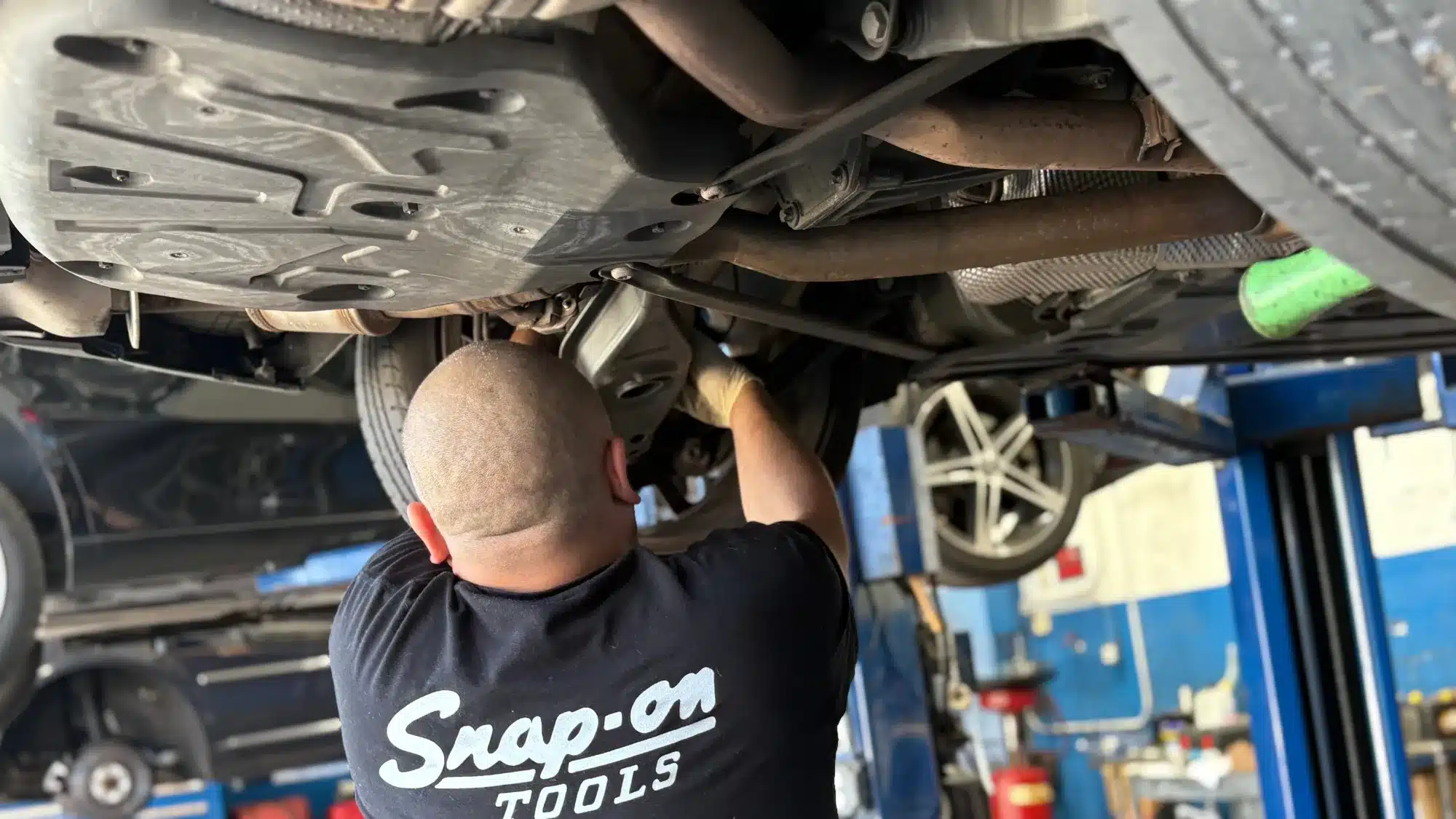 Expert car repair services at a car repair shop in Hollywood, FL
